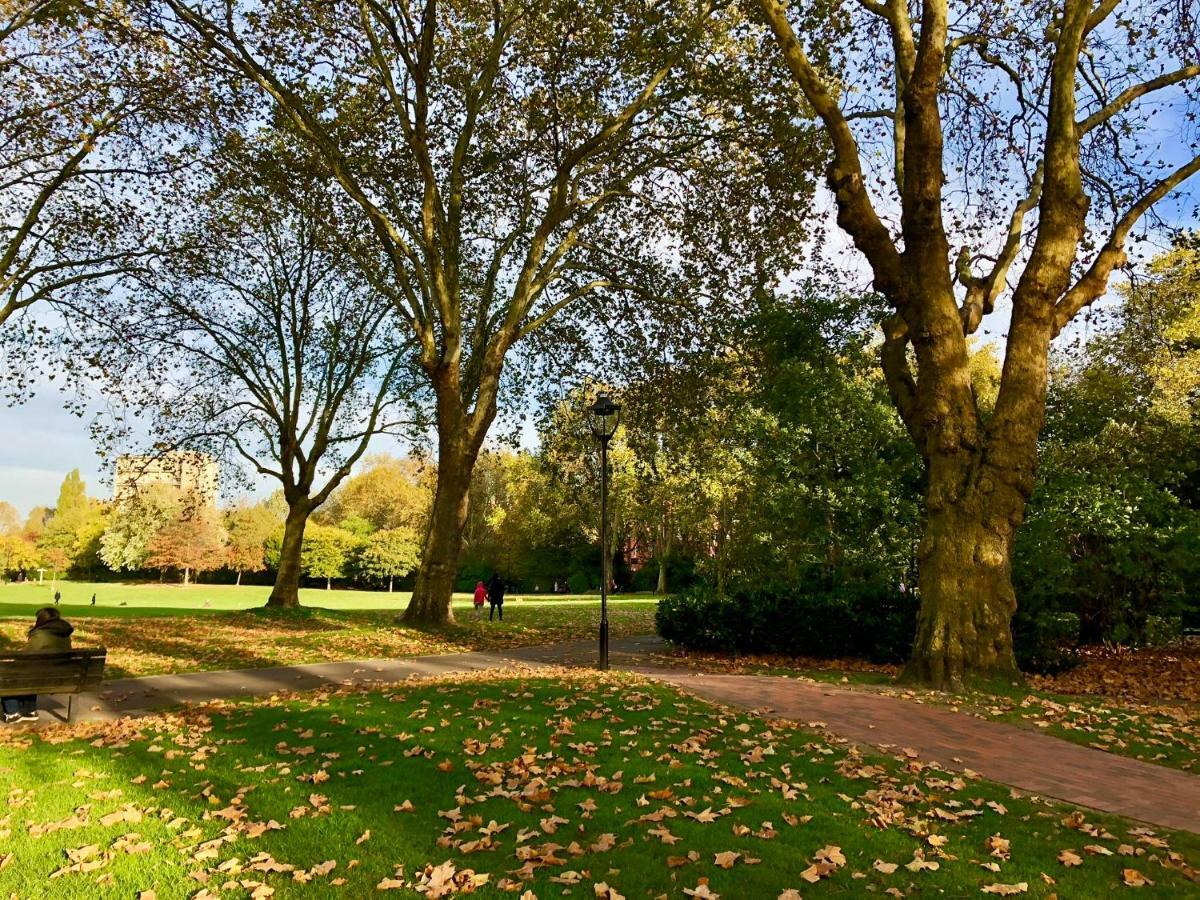Luxury Apartment In Central London, Mida Vale ภายนอก รูปภาพ